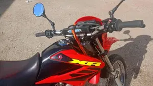 Honda XR 125 L (2003 - 05)  (4)