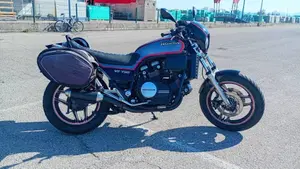 Honda VF 750 S (1985 - 87)  (3)