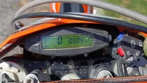 KTM 250 EXC (2010)  (4)