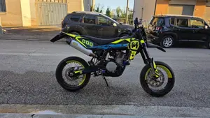 Husqvarna SM 510 R (2008)  (2)