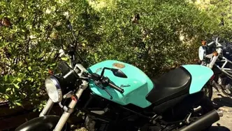 Ducati Monster 600 Dark (1998 - 01) usata