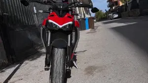Ducati Streetfighter V2 (2022 - 24) 