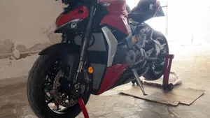 Ducati Streetfighter V2 (2022 - 24)  (3)
