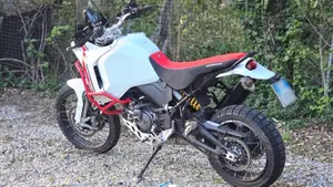 Ducati DesertX (2022 - 25)  (4)