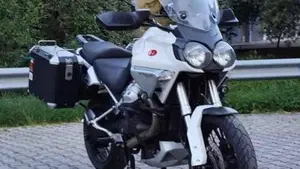 Moto Guzzi Stelvio 1200 4V (2008 - 10)  (2)