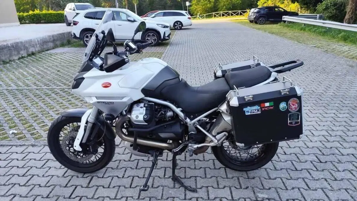 Moto Guzzi Stelvio 1200 4V (2008 - 10)  (5)