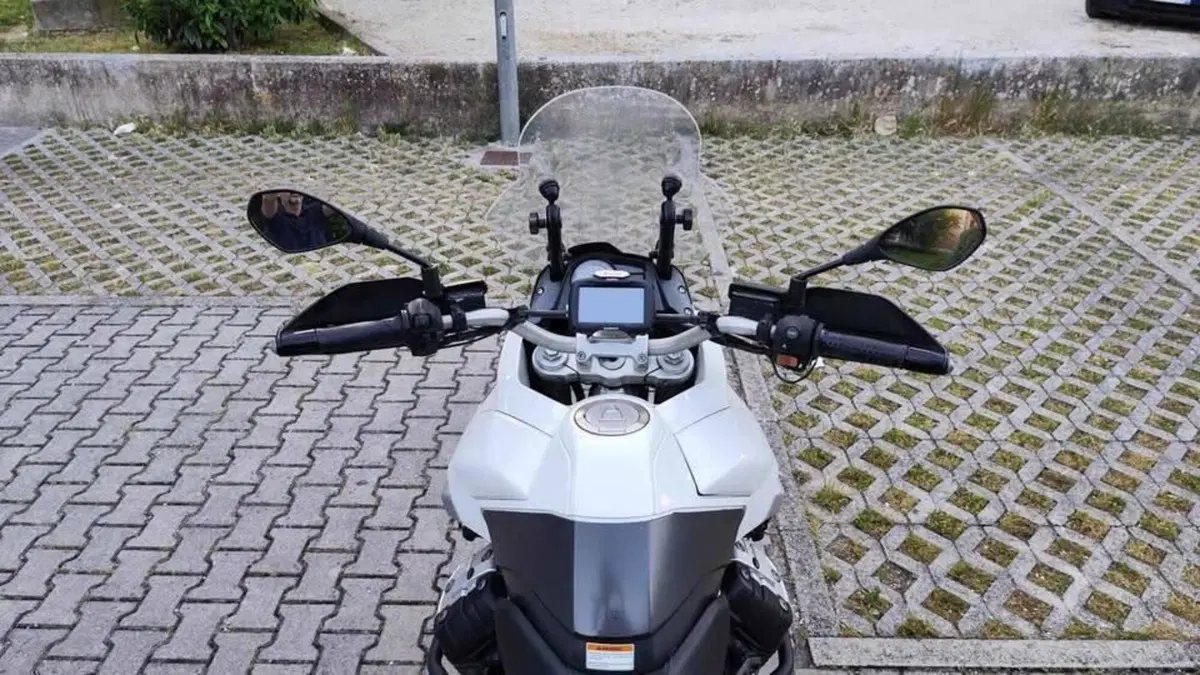 Moto Guzzi Stelvio 1200 4V (2008 - 10)  (8)