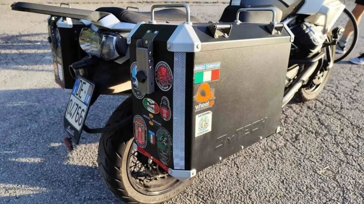 Moto Guzzi Stelvio 1200 4V (2008 - 10)  (17)