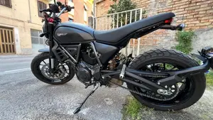 Ducati Scrambler 800 Icon Dark (2025 - 26)  (10)