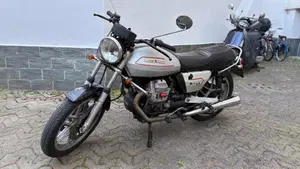 Moto Guzzi   (6)
