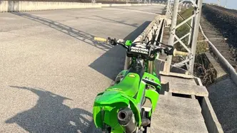 Kawasaki KX250F (2023) usata