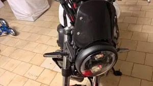 Yamaha XSR 700 (2022 - 26)  (3)
