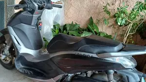 Piaggio Beverly 350 SportTouring ie ABS (2011 - 17) 