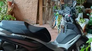 Piaggio Beverly 350 SportTouring ie ABS (2011 - 17)  (5)
