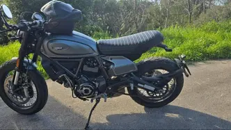 Ducati Scrambler 800 Night Shift (2021 - 22) usata