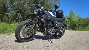Ducati Scrambler 800 Night Shift (2021 - 22)  (2)