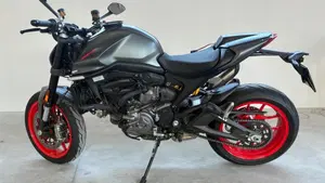 Ducati Monster 937 (2021 - 25)  (3)