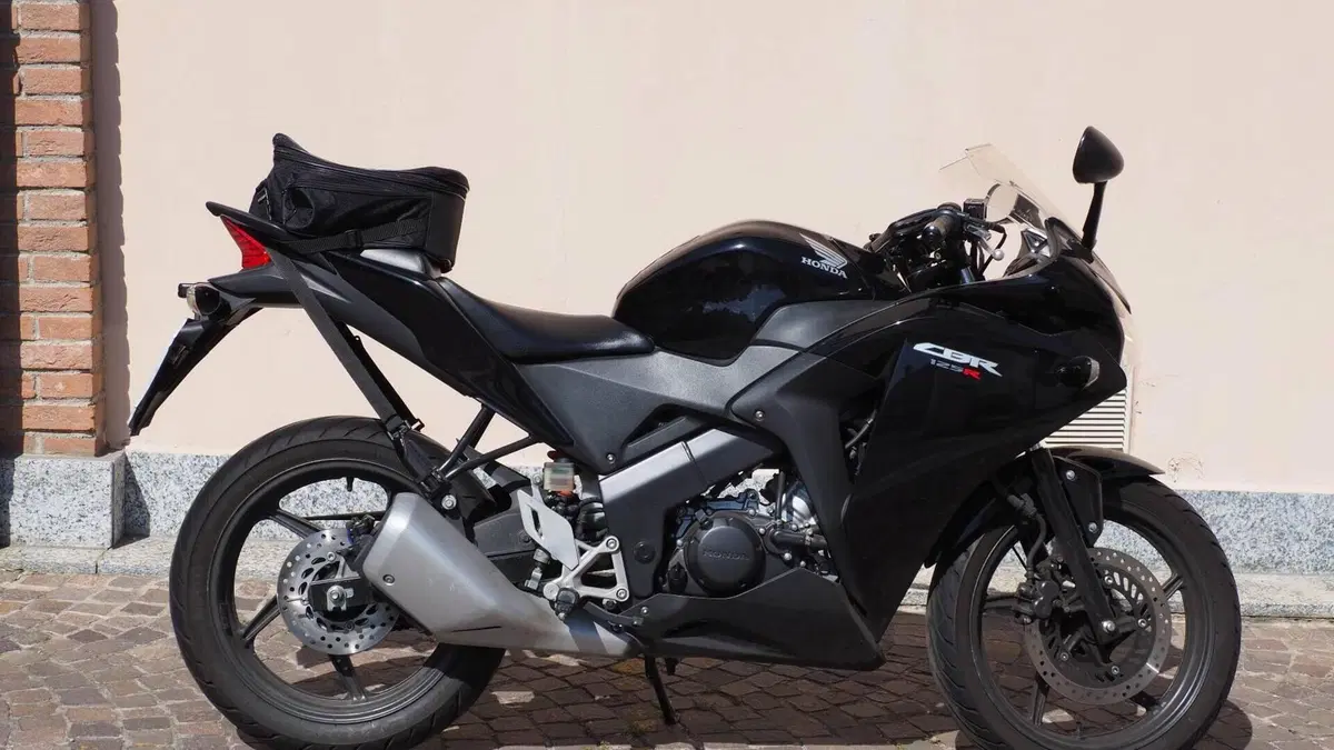 Honda CBR 125 R (2007 - 17) 