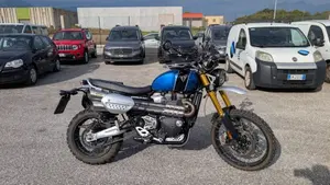 Triumph Scrambler 1200 XE (2019 - 20)  (2)