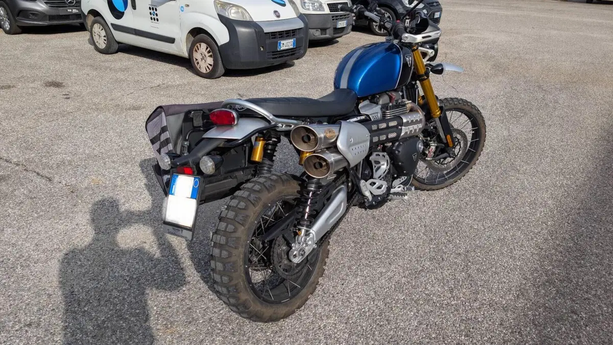 Triumph Scrambler 1200 XE (2019 - 20)  (4)