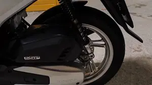 Honda SH 150i (2017 - 19)  (8)