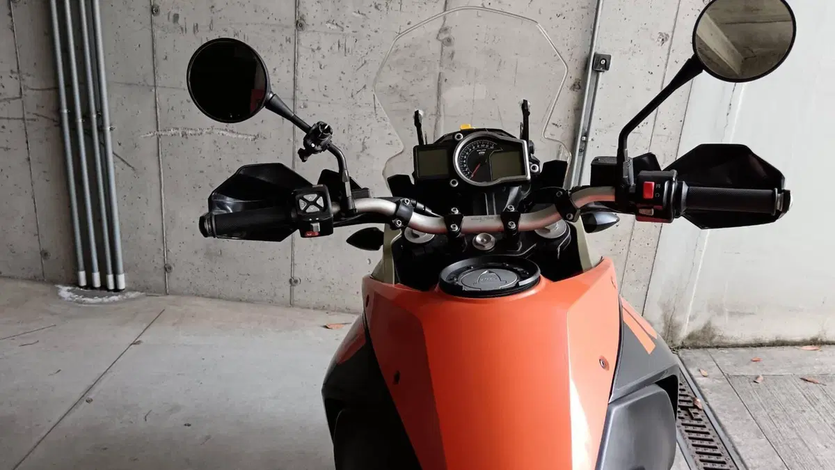 KTM 1050 Adventure (2015 - 16)  (7)