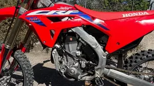 Honda CRF 450R (2024)  (3)