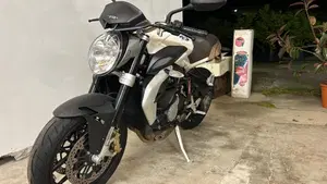 MV Agusta Brutale 675 EAS (2011 - 14)  (2)