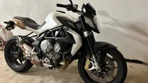 MV Agusta Brutale 675 EAS (2011 - 14)  (5)