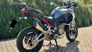 Ducati Multistrada V4 S (2021 - 24)  (2)