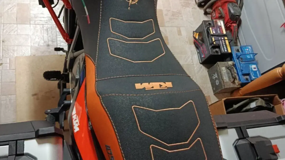 KTM 1050 Adventure (2015 - 16)  (4)