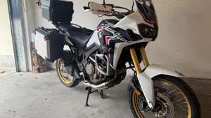 Honda Africa Twin CRF 1000L ABS Travel Edition (2016 - 17) 