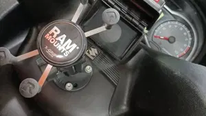Suzuki Burgman AN 650 (2013 - 15)  (5)