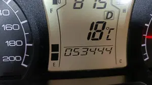 Suzuki Burgman AN 650 (2013 - 15)  (3)