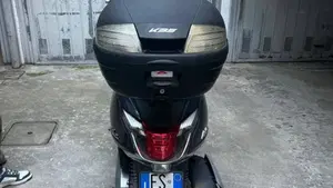 Kymco Like 125 E4 (2017 - 19)  (2)