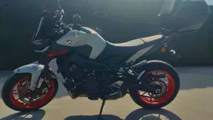 Yamaha MT-09 SP (2018 - 20)  (3)