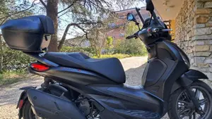 Piaggio Beverly 400 S ABS-ASR (2021 - 24) 