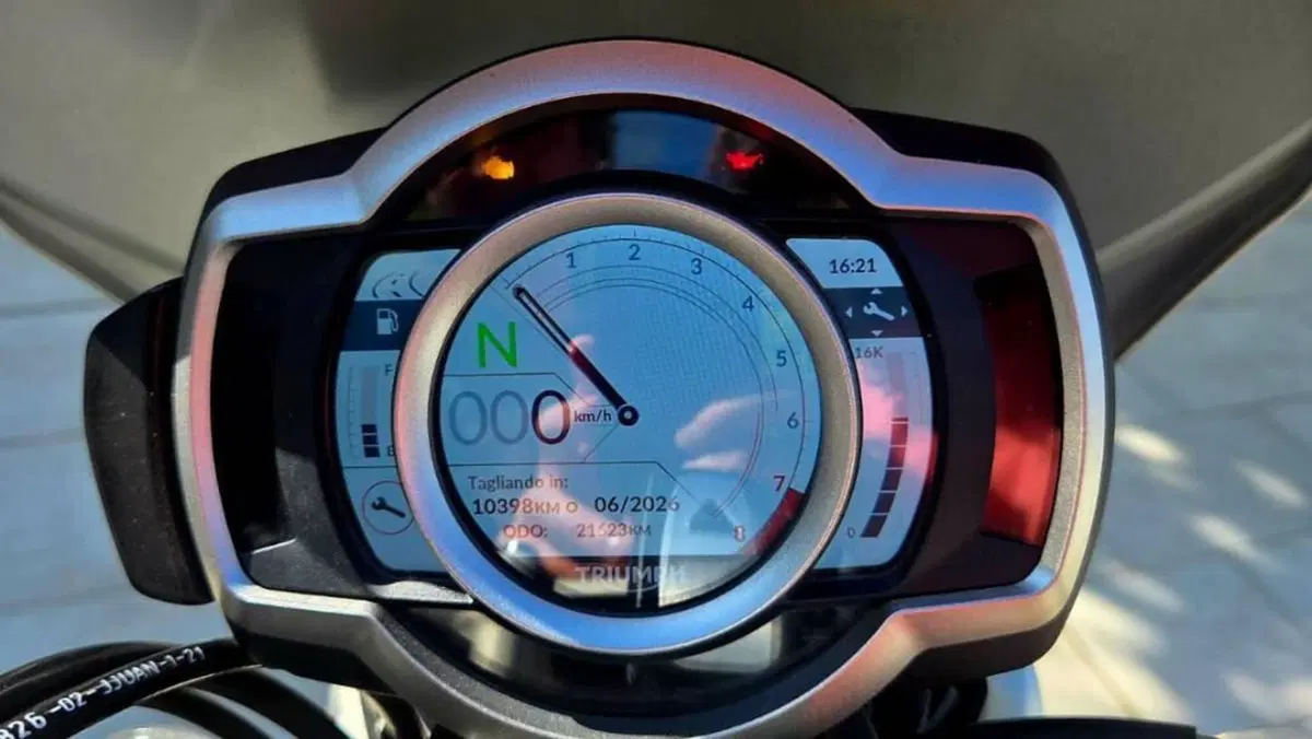 Triumph Scrambler 1200 XC (2021 - 23)  (9)