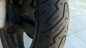 Aprilia SR Max 300 (2011 - 16)  (8)