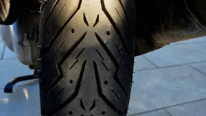 Aprilia SR Max 300 (2011 - 16)  (9)