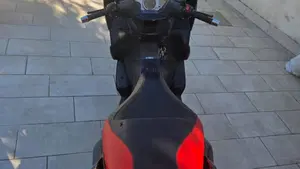 Aprilia SR Max 300 (2011 - 16)  (4)