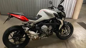 MV Agusta Brutale 800 EAS ABS (2012 - 15)  (2)