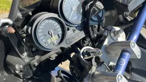Yamaha FZS 600 Fazer (1998 - 01)  (9)