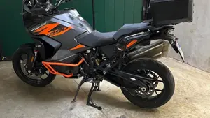 KTM 1290 Super Adventure S (2021)  (4)