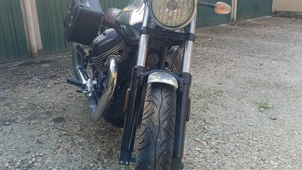 Moto Guzzi V7 III Anniversario (2017 - 18)  (8)