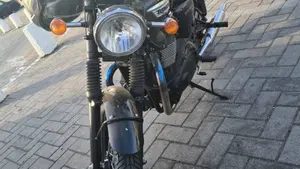 Triumph Bonneville T100 (2008 - 16)  (5)