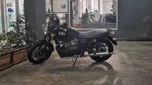Triumph Bonneville T100 (2008 - 16)  (7)
