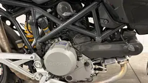 Ducati Multistrada 1100 S (2006 - 09)  (11)