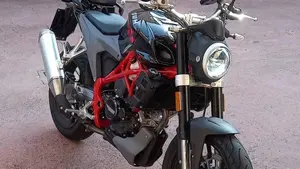 Swm Varez 125 (2022 - 23) 