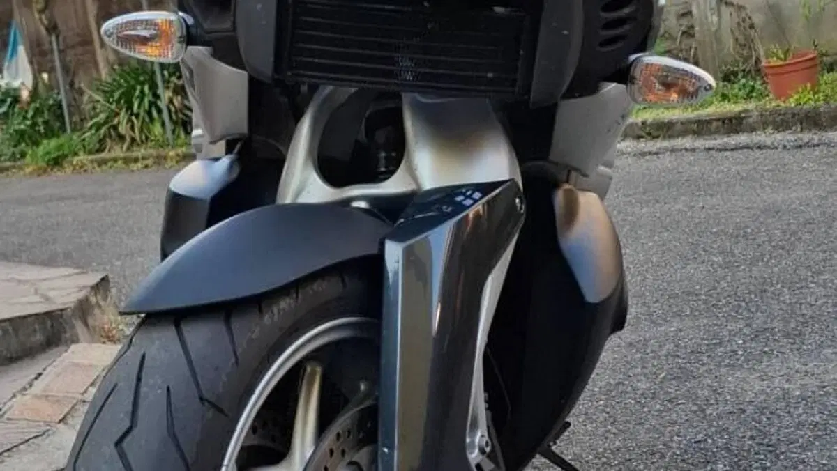 Bmw K 1200 R  (3)